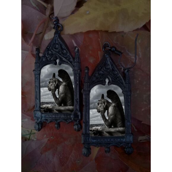 Stone Gargoyle Cathedral Earrings Gothic Architecture Jewelry - Picture 1 of 2